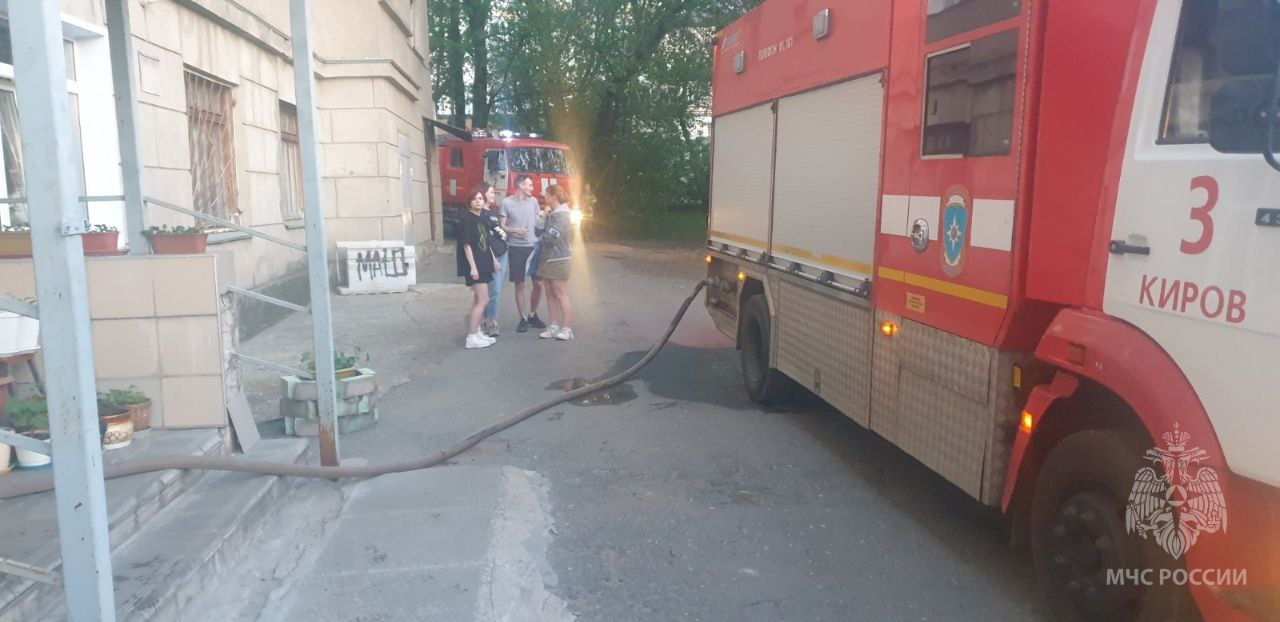 В общежитии на Октябрьском проспекте произошёл пожар