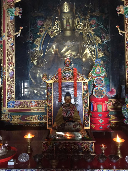 Никита Белых похвастался экзотическими фото с отдыха в Катманду