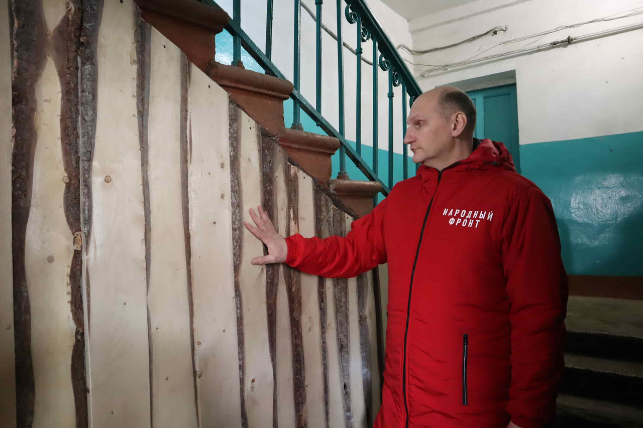 Собственницу бывшего бомбоубежища обяжут оплатить ремонт подъезда в доме на Щорса, 41