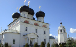 Успенский Трифонов мужской монастырь