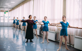 «Вы в танцах!» Где и как в Кирове учат будущих хореографов и звёзд танцевальных коллективов