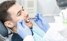 Зачем нужно лечить зубы перед долгой поездкой?
