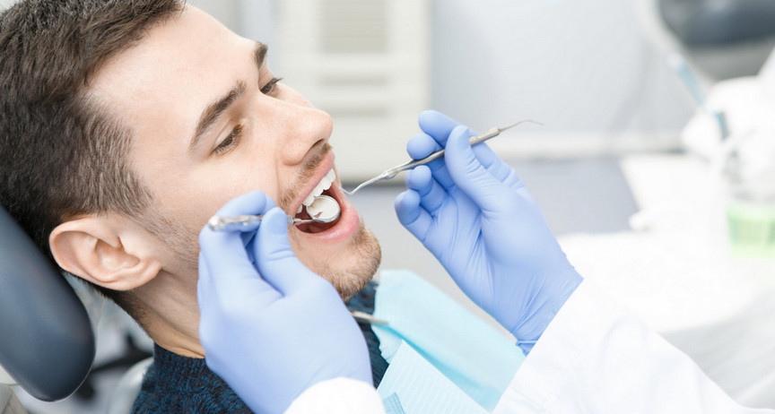 Зачем нужно лечить зубы перед долгой поездкой?