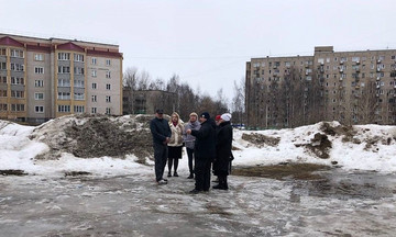 На улице Кольцова обустроят спортивную площадку за 2,7 млн рублей