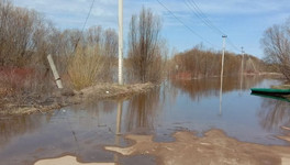 В Кирове из-за разлива Вятки подтопило четыре дороги