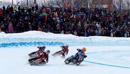 В Вятских Полянах в первом этапе Кубка России по мотоциклетному спорту соревнуются 17 гонщиков