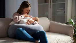 В Госдуме готовят несколько законопроектов, защищающих кормящих матерей
