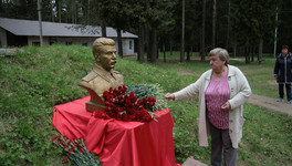 Жертвы политических репрессий проведут пикет против установки памятника Сталину