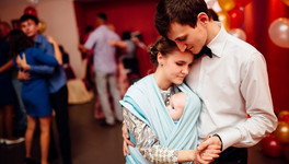 «В Европе уже редко кто женится». Зачем православная семья из Кирова создала «Школу женихов и невест» и как сделала бизнес на свадьбах