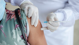 7 000 россиян пожаловались на нежелательную реакцию на прививку от коронавируса