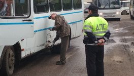 Кировчан возят на неисправных автобусах, которые нельзя эксплуатировать