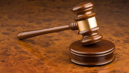 В Омутнинске суд вынес приговор мужчине, который неоднократно насиловал свою дочь