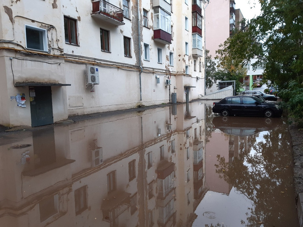 Кировские улицы затопило после дождя