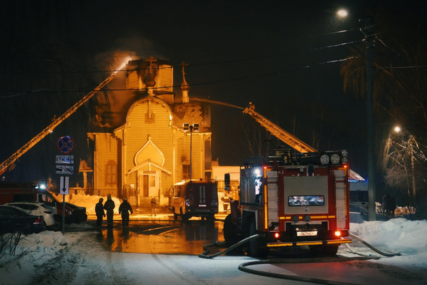 В Вятской епархии прокомментировали пожар в Феодоровской церкви