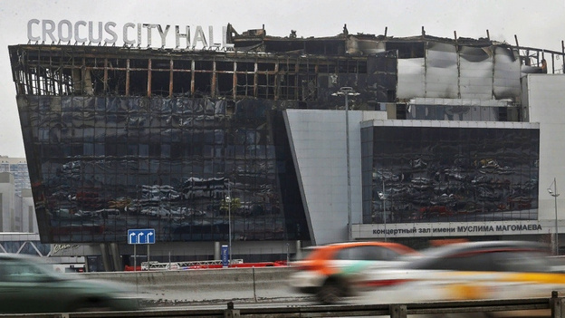 «Крокус Сити Холл» до и после теракта. Фотолента