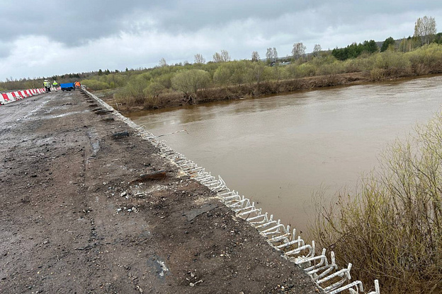 Мост через Чепцу в Кировской области ремонтируют с опережением графика