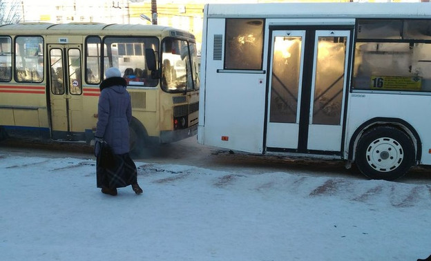 В Кирове изменили расписание автобусов до Нововятска и Коминтерна