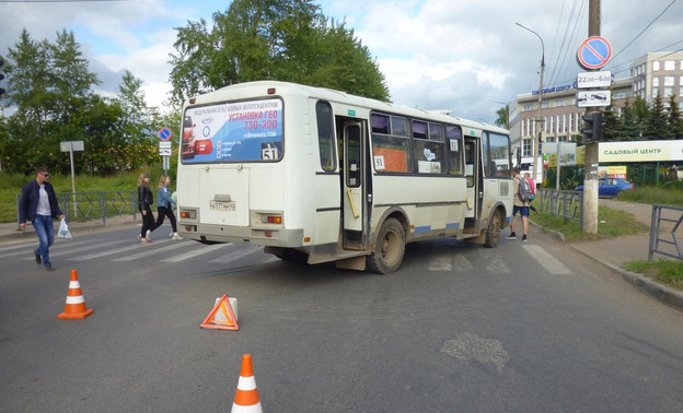 Водителя рейсового автобуса, который сбил пенсионерку на Дзержинского, могут уволить