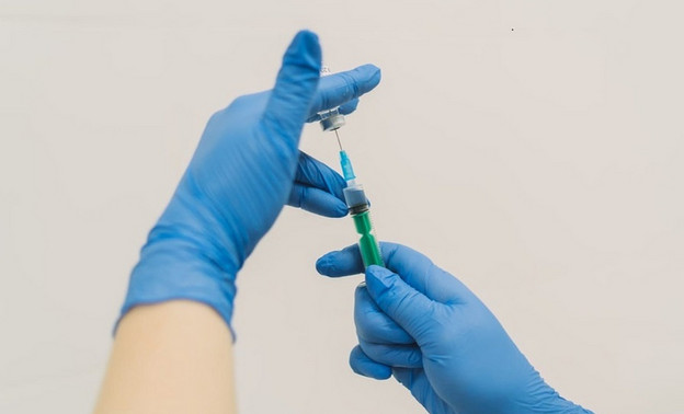 В Кировскую область поступило ещё более двух тысяч доз вакцины от коронавируса