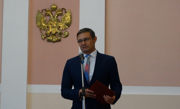 В Облизбиркоме объяснили досрочное прекращение полномочий Максима Финченко