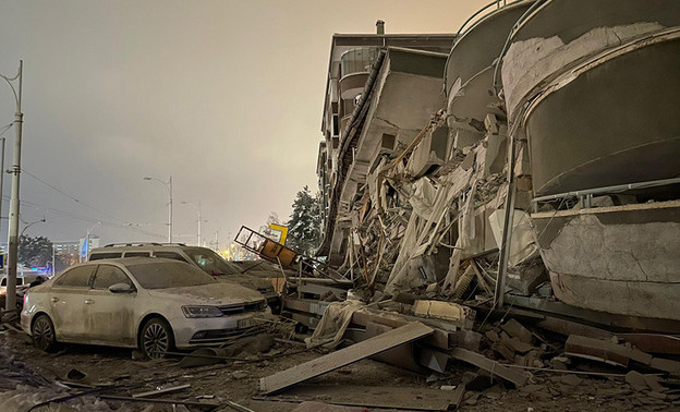 В Турции произошло второе землетрясение магнитудой 7,8