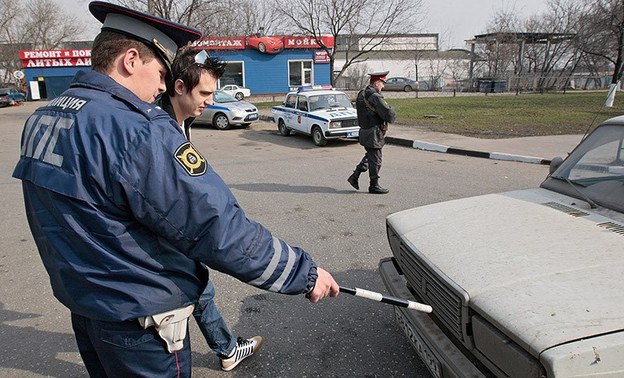 Кировским водителям рекомендуют держать свои авто в чистоте