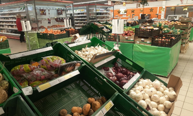 Овощи и фрукты за январь в кировских магазинах подорожали на 14 %