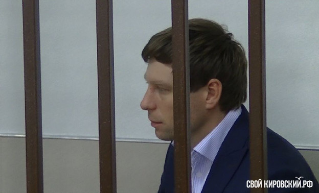 Павла Ануфриева отправили под домашний арест (Фото из зала суда)