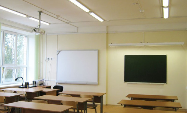 В кировской школе распылили перцовый баллончик: одна девочка пострадала