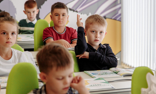 В России начинается запись детей в первый класс: как выбрать школу для ребёнка