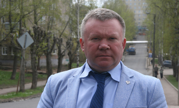 Начальник ДДХ Андрей Менькин написал заявление об увольнении