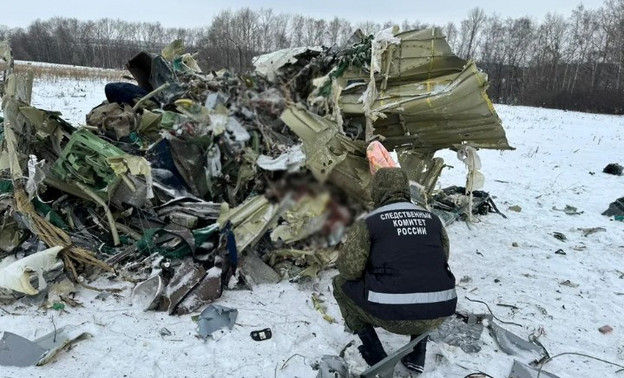 Путин поручил обнародовать результаты расследования крушения Ил-76 с военнопленными