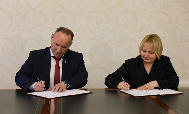 «Уралхим» продолжает социальное партнёрство с районами Кировской области: подписаны новые соглашения