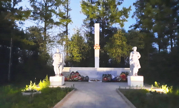 В Свече отремонтировали памятник воинам Великой Отечественной войны
