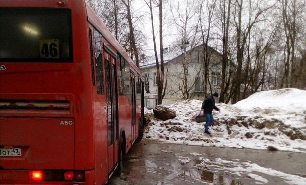 В Кирове пассажирские автобусы продолжают сбивать пешеходов (ФОТО)