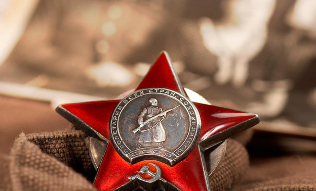 На Украине нашли орден кировчанина-героя войны