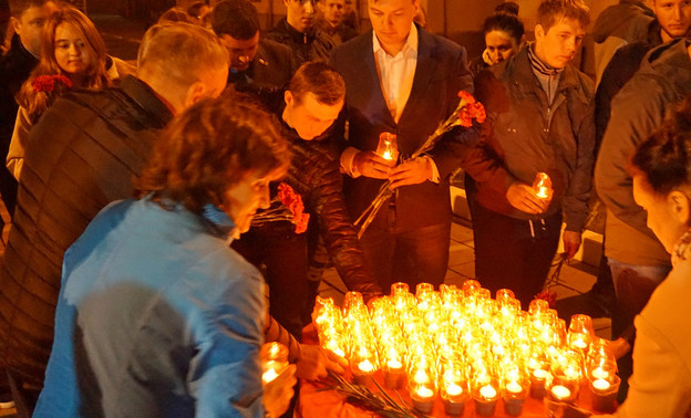 Молодогвардейцы вместе с неравнодушными кировчанами почтили память погибших в терактах