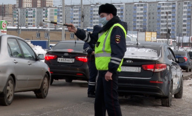На маршруте Киров - Бахта - Костино активизировались нелегальные перевозчики