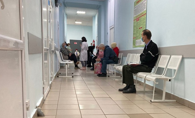 В Кировской области коронавирусом заболели ещё 253 человека