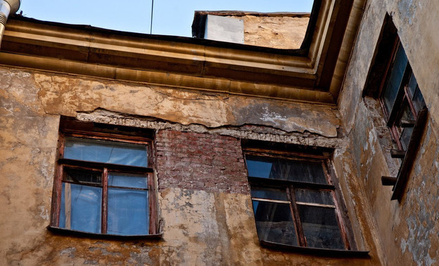 В Кирове хотят сносить по 15 аварийных домов в год