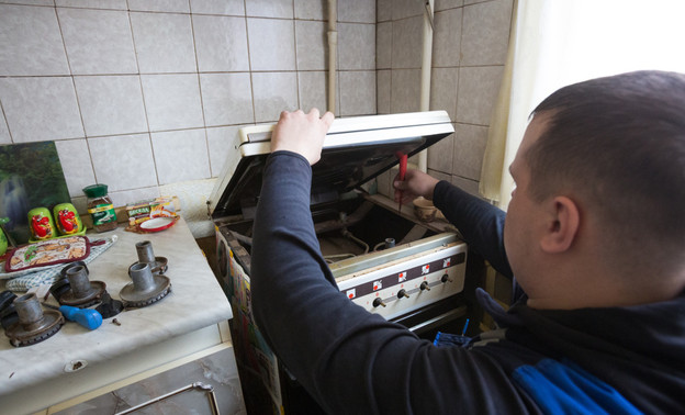 Как часто должны проверять газовую плиту?