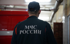 В Кирово-Чепецке сотрудники МЧС вынесли двух человек из горящего дома