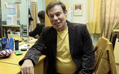 Народный артист России Ефим Шифрин поздравил кировчан с 650-летием города
