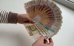 Жительница Уржума перевела колдунье почти 800 тысяч рублей