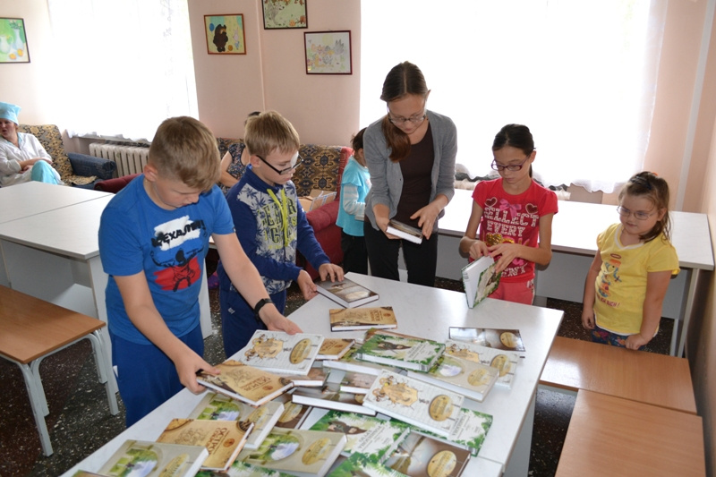 «Ростелеком» и «Аргументы недели» подарили «приключения» маленьким пациентам Кировской областной детской больницы
