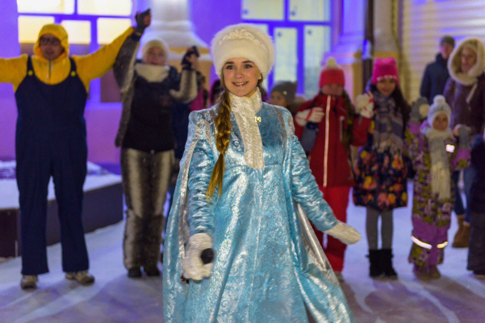 Васнецовская Снегурочка: «Дети задают каверзные вопросы. Спрашивают: почему ты не холодная?»