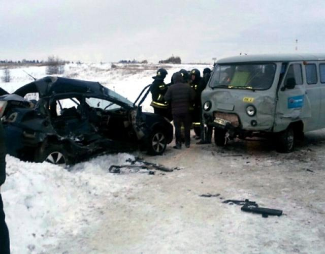 В Татарстане «Лифан» столкнулся с «УАЗом»: погиб житель Кировской области