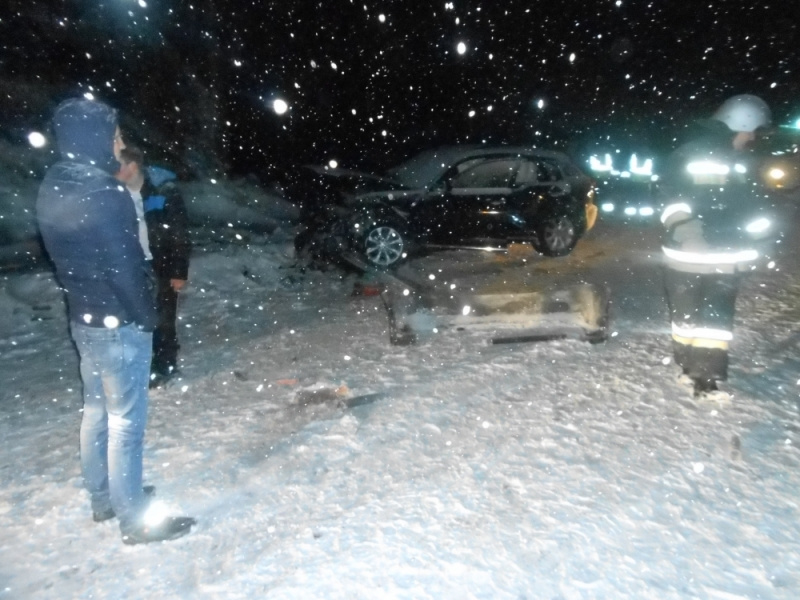 Очередное серьёзное ДТП произошло сегодня ночью в Омутнинске (ФОТО)
