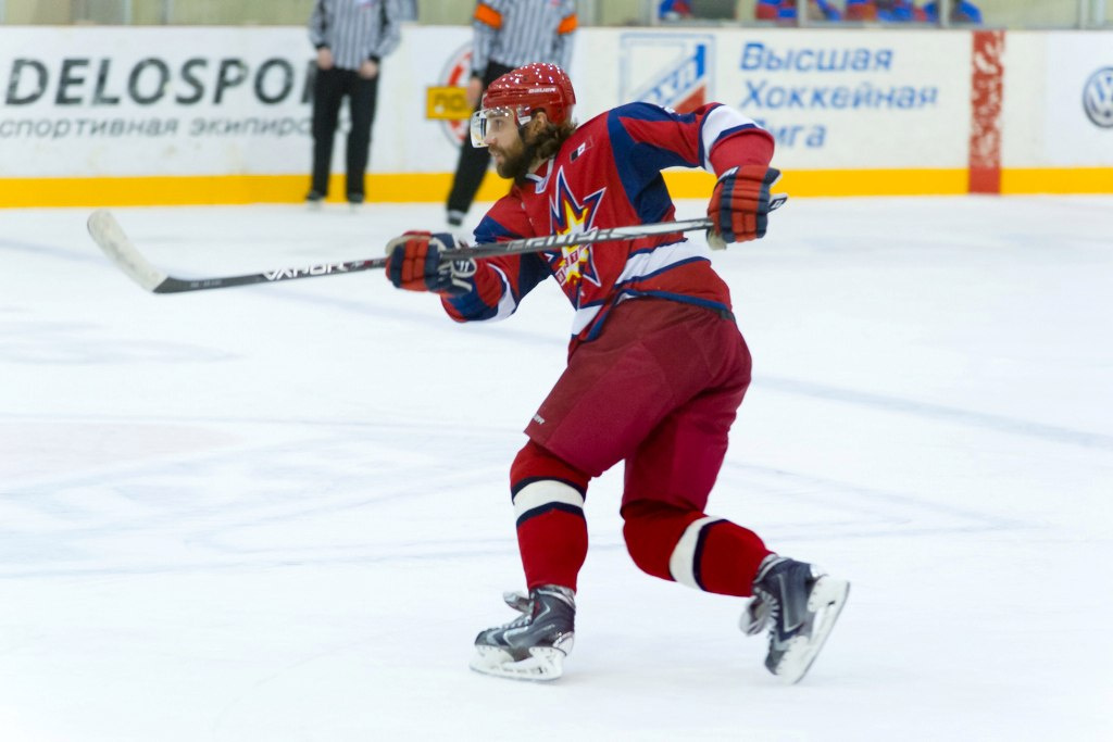 Дмитрий Лоптев и Артем Воробьев завоевали серебро чемпионата ВХЛ