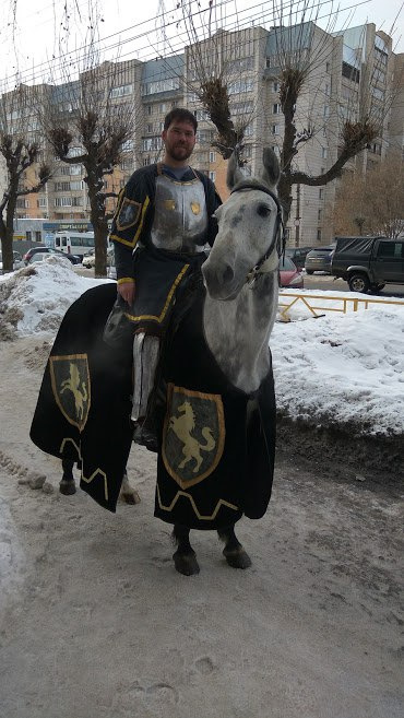 Кировчанки дождались рыцаря на белом коне (ФОТО)